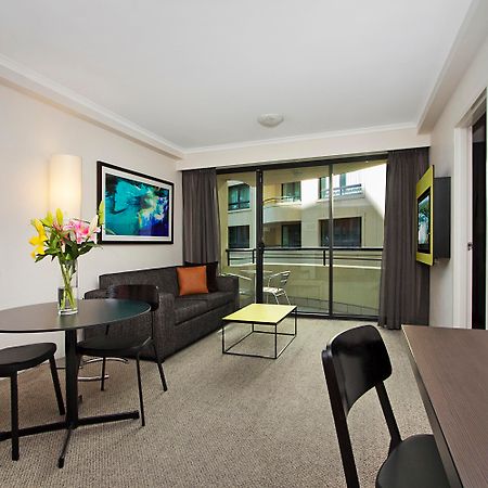 Aparthotel Mantra Parramatta Sídney Exterior foto